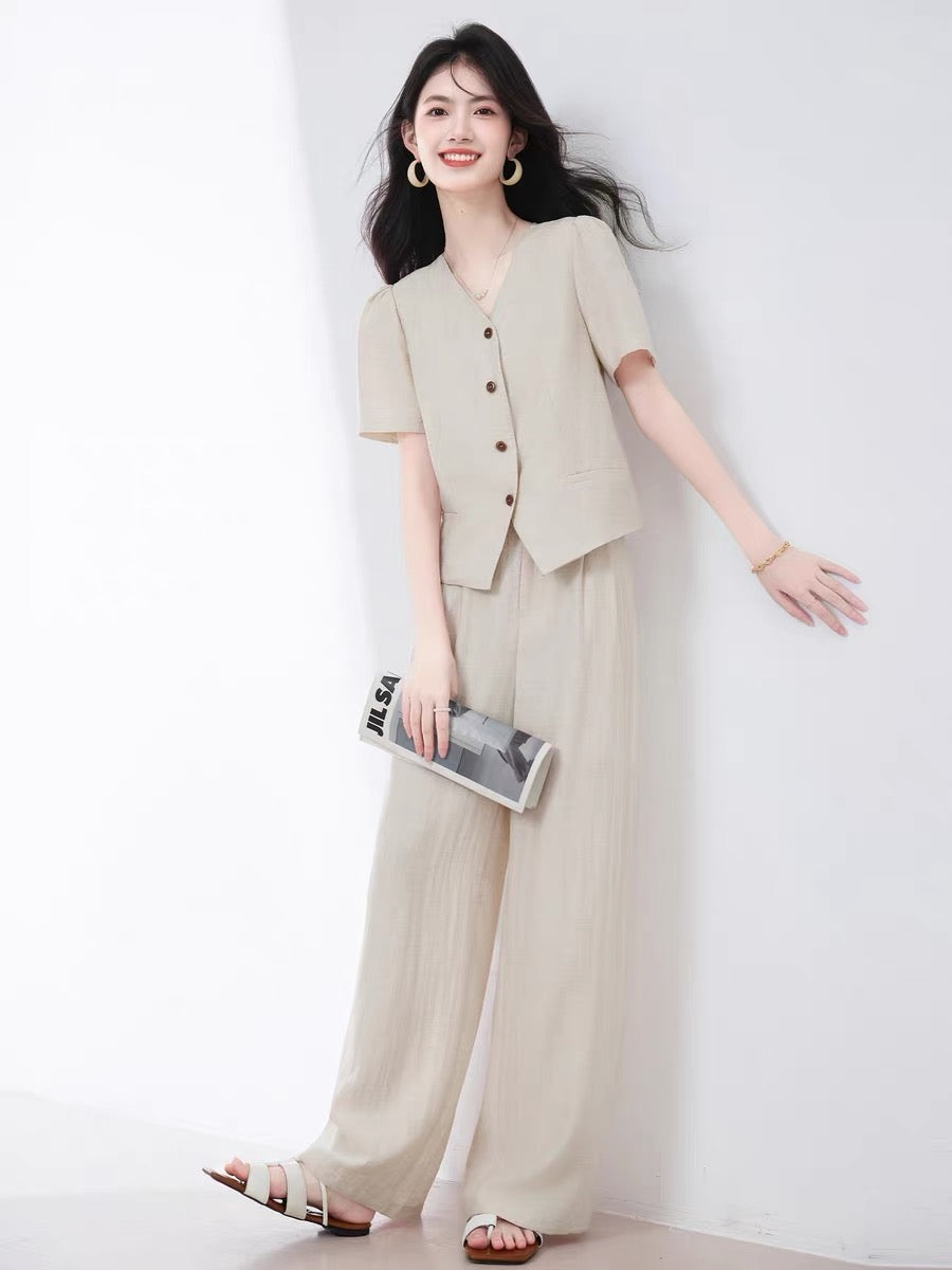 Arrohoy Comfortable suit
